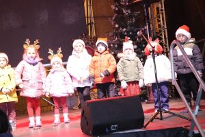 Występ podczas Jarmarku Bożonarodzeniowego w Toruniu-7.12.2025r.