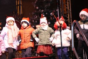 Występ podczas Jarmarku Bożonarodzeniowego w Toruniu-7.12.2025r.