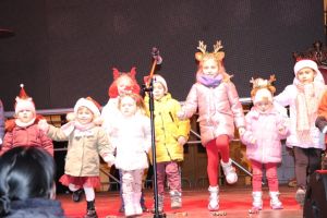 Występ podczas Jarmarku Bożonarodzeniowego w Toruniu-7.12.2025r.