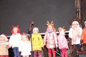Występ podczas Jarmarku Bożonarodzeniowego w Toruniu-7.12.2025r.