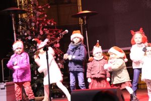 Występ podczas Jarmarku Bożonarodzeniowego w Toruniu-7.12.2025r.