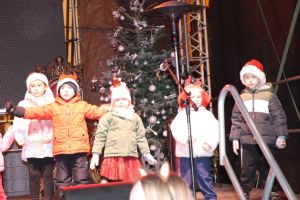 Występ podczas Jarmarku Bożonarodzeniowego w Toruniu-7.12.2025r.