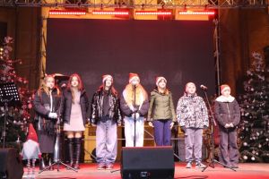 Występ podczas Jarmarku Bożonarodzeniowego w Toruniu-7.12.2025r.