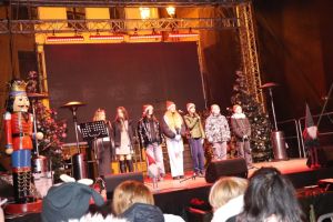 Występ podczas Jarmarku Bożonarodzeniowego w Toruniu-7.12.2025r.