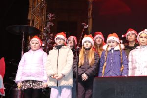 Występ podczas Jarmarku Bożonarodzeniowego w Toruniu-7.12.2025r.