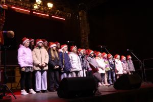 Występ podczas Jarmarku Bożonarodzeniowego w Toruniu-7.12.2025r.