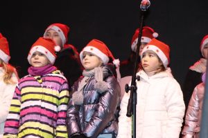 Występ podczas Jarmarku Bożonarodzeniowego w Toruniu-7.12.2025r.