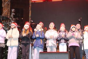 Występ podczas Jarmarku Bożonarodzeniowego w Toruniu-7.12.2025r.