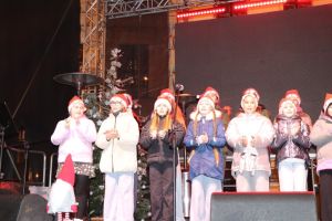 Występ podczas Jarmarku Bożonarodzeniowego w Toruniu-7.12.2025r.