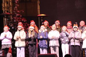 Występ podczas Jarmarku Bożonarodzeniowego w Toruniu-7.12.2025r.