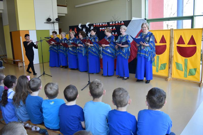 WYSTĘP ZESPOŁU SENIORÓW "APPASSIONATA" - 26.04.2022r.
